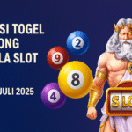 Prediksi togel Hongkong dan pola slot gacor 11 Juli 2025 dengan bola angka warna-warni dan dewa Zeus memegang mesin slot.